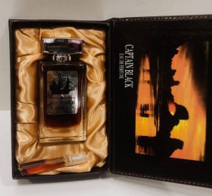 عطر ادکلن کاپتان بلک CAPTAIN BLACK مدل Richard Captain 