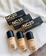 کرم پودر‌ حرفه ای مک MAC مدل NC استودیو فیکس فلوید جحم 30 میل با SPF15