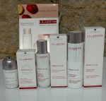 پک سه عددی Clarins bright plus ritual set
